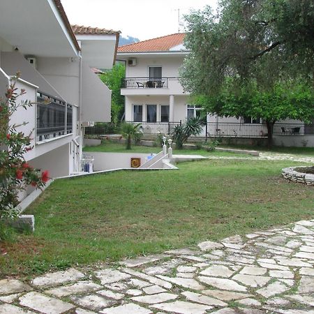 Aneton Aparthotel Chrysi Ammoudia Exterior foto