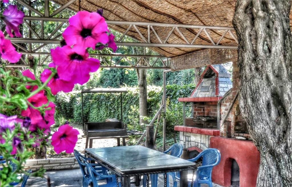 Aneton Aparthotel Chrysi Ammoudia Exterior foto
