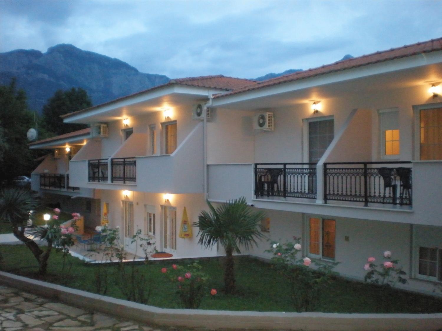 Aneton Aparthotel Chrysi Ammoudia Exterior foto