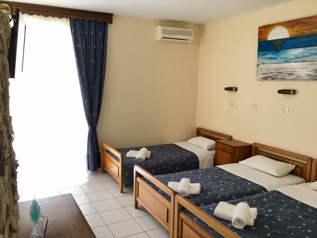 Aneton Aparthotel Chrysi Ammoudia Exterior foto