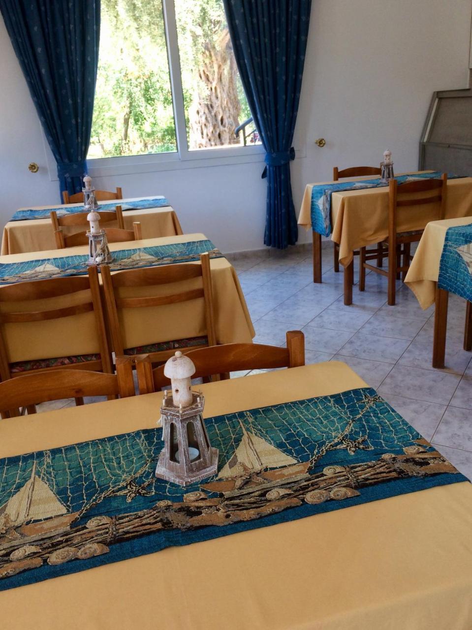 Aneton Aparthotel Chrysi Ammoudia Exterior foto
