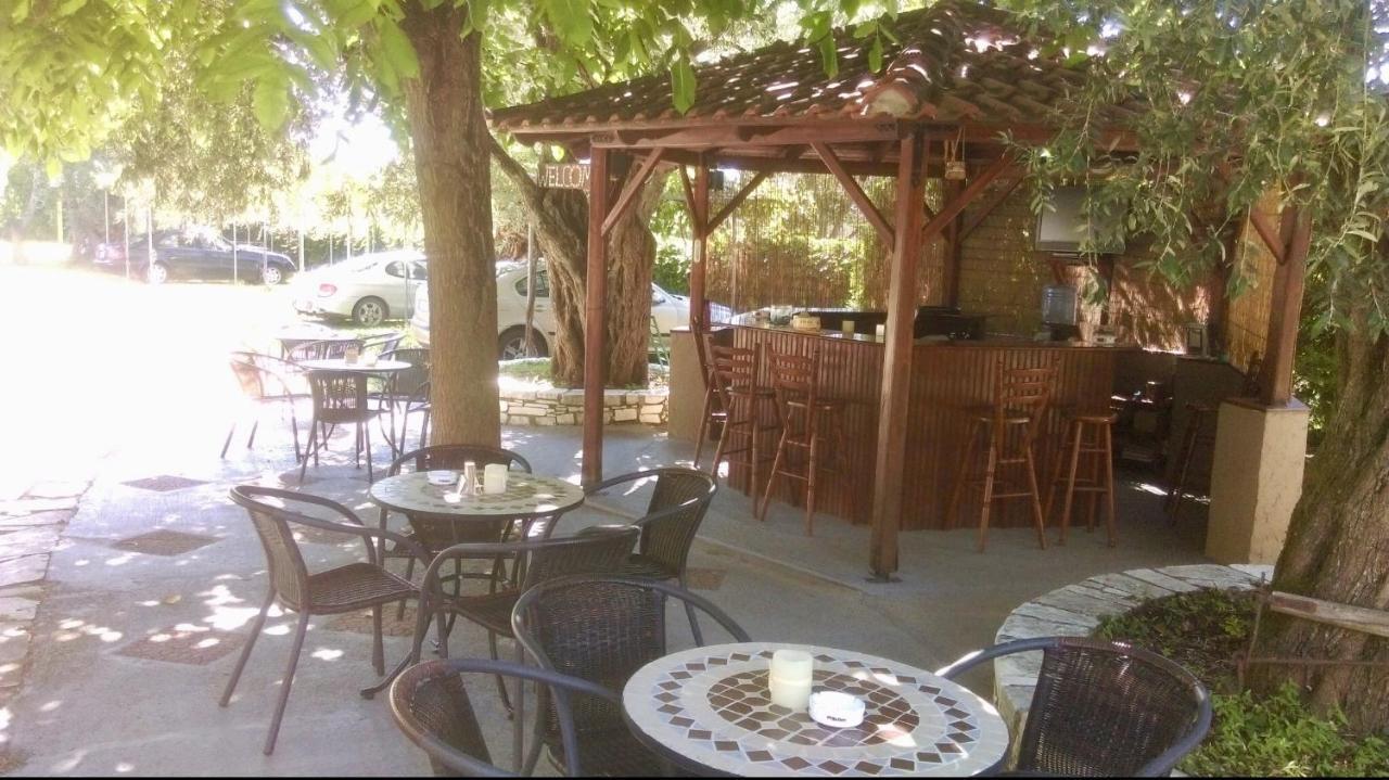 Aneton Aparthotel Chrysi Ammoudia Exterior foto