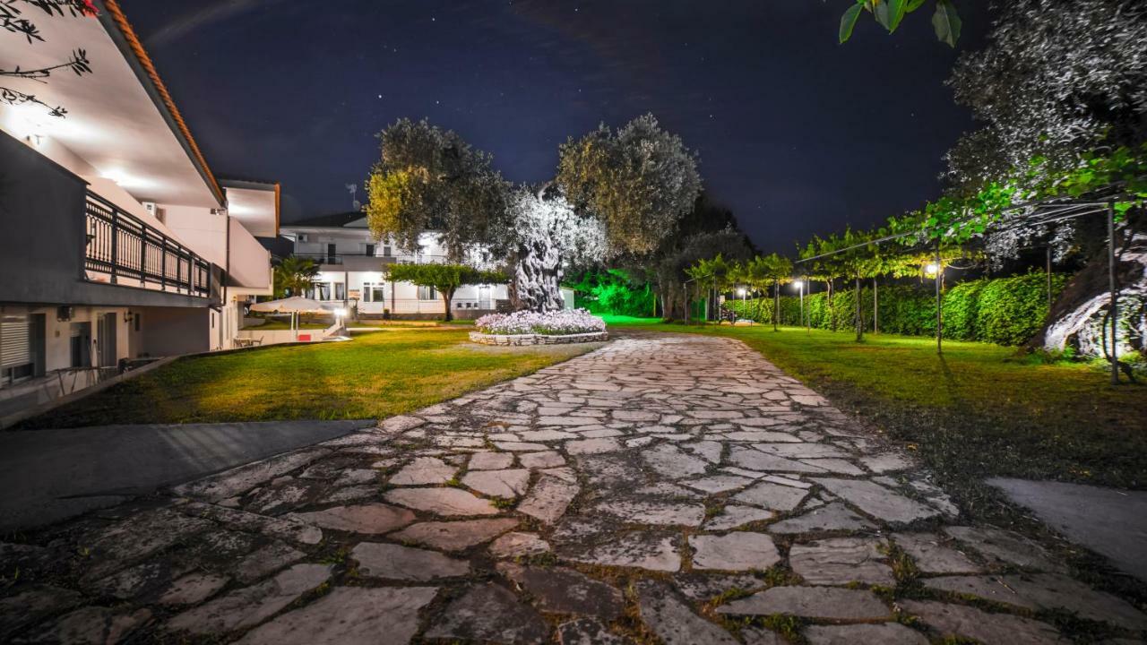 Aneton Aparthotel Chrysi Ammoudia Exterior foto