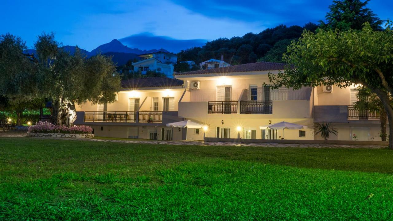 Aneton Aparthotel Chrysi Ammoudia Exterior foto