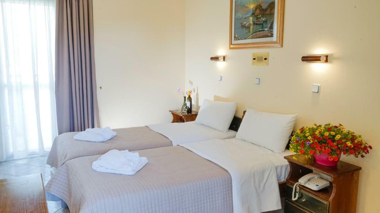 Aneton Aparthotel Chrysi Ammoudia Exterior foto