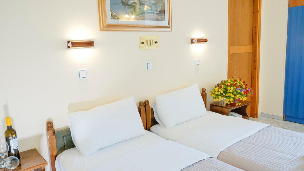 Aneton Aparthotel Chrysi Ammoudia Exterior foto