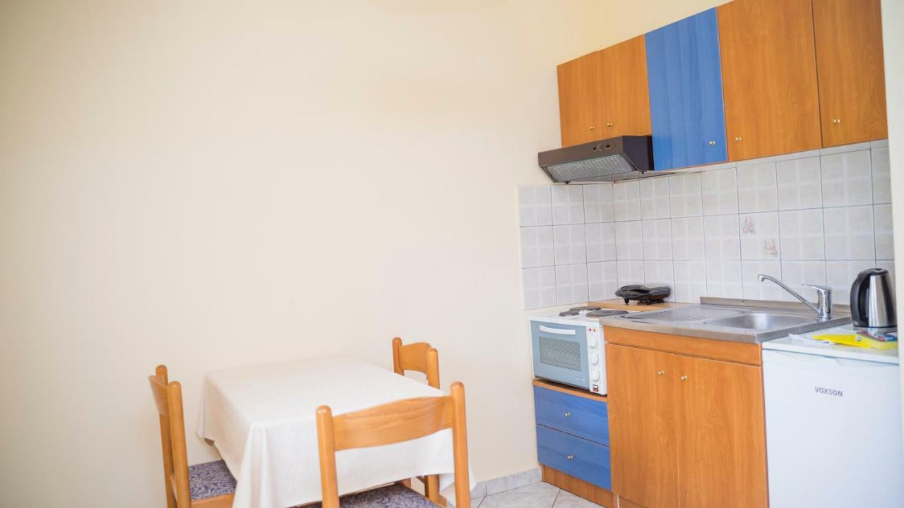 Aneton Aparthotel Chrysi Ammoudia Exterior foto